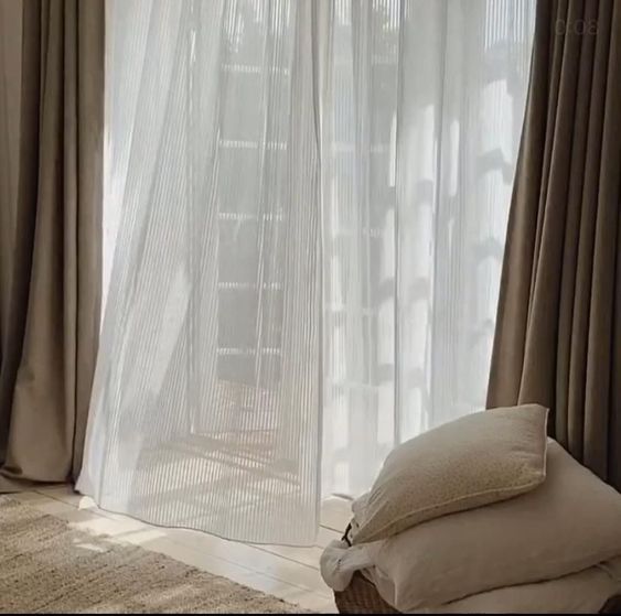 LEMOMO Tende Oscuranti Termiche Beige 132x241 Cm - Set Da 2 Pannelli In Poliestere Con Occhielli - Isolanti, Anti-UV E Privacy Per Camera E Soggiorno
